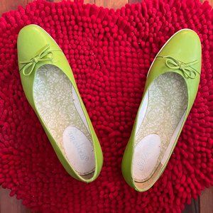 "St. John's Bay" Shoes